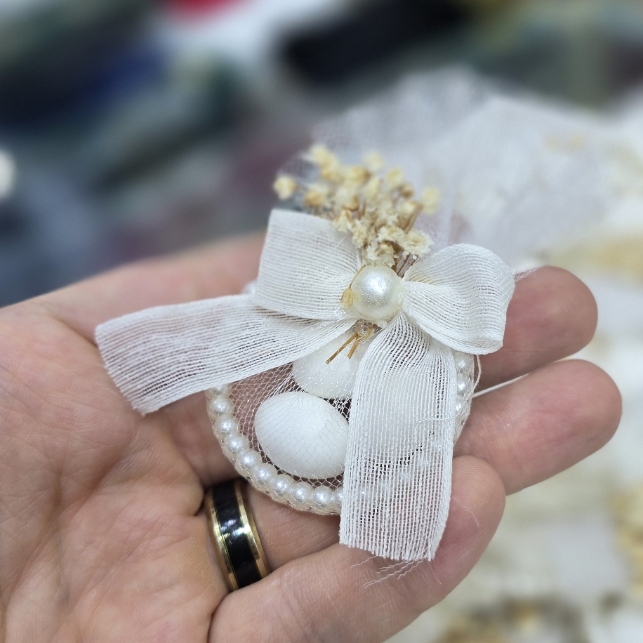 Pearl-Decorated Ring Candy - 2